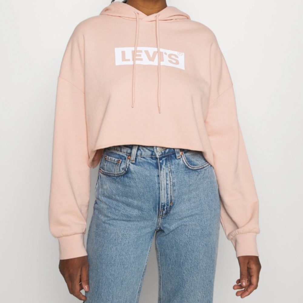 Levi’s Cropped Hoodie